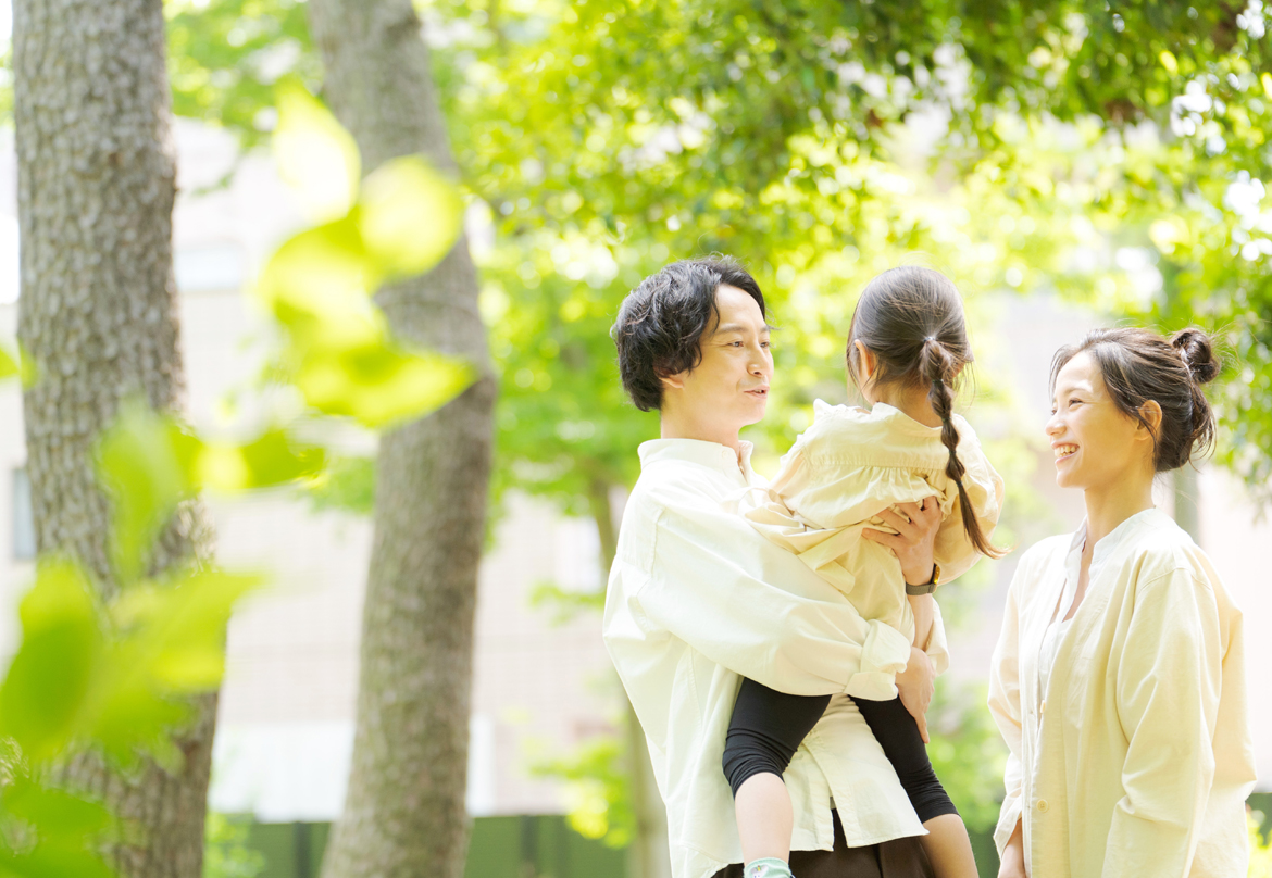 家族向け・生命保険<br />
Kさん「ライフステージに寄り添った提案に満足」